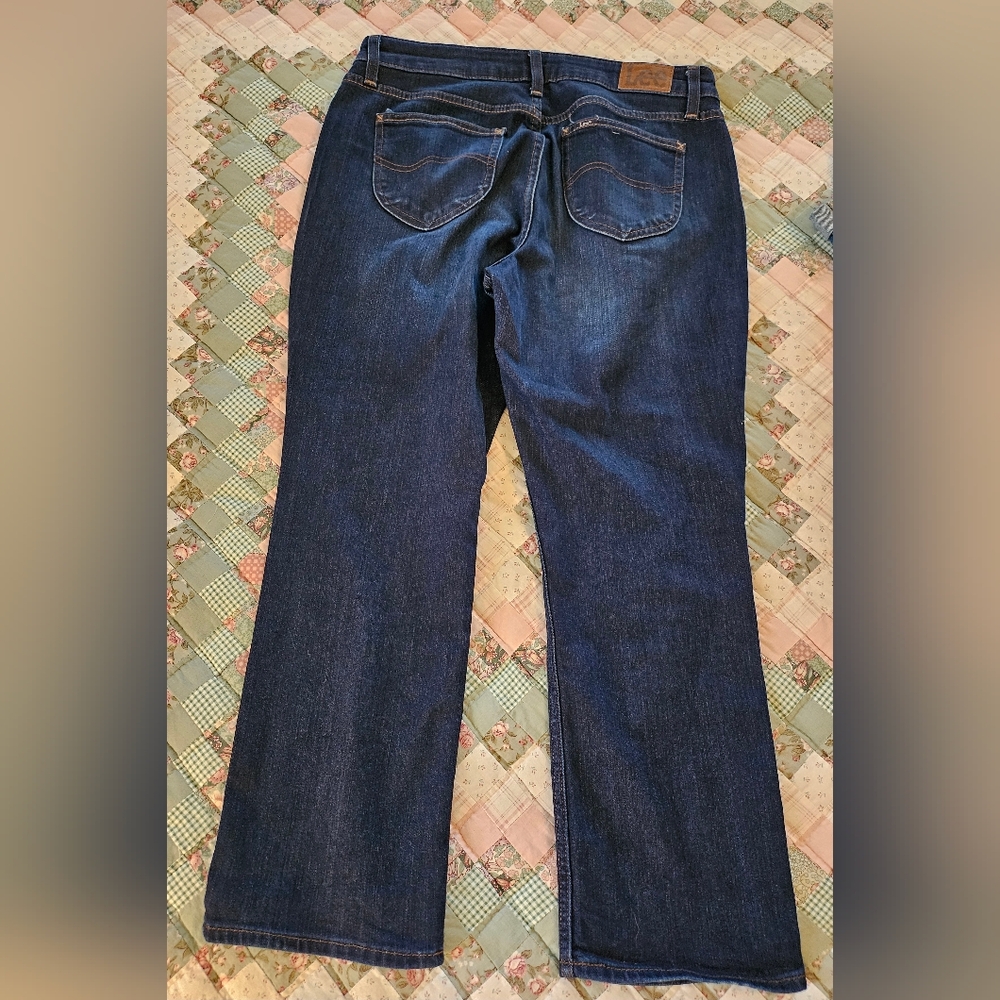 Lee Women's Dark Wash Straight Mid-Rise Jeans - Picture 2 of 9
